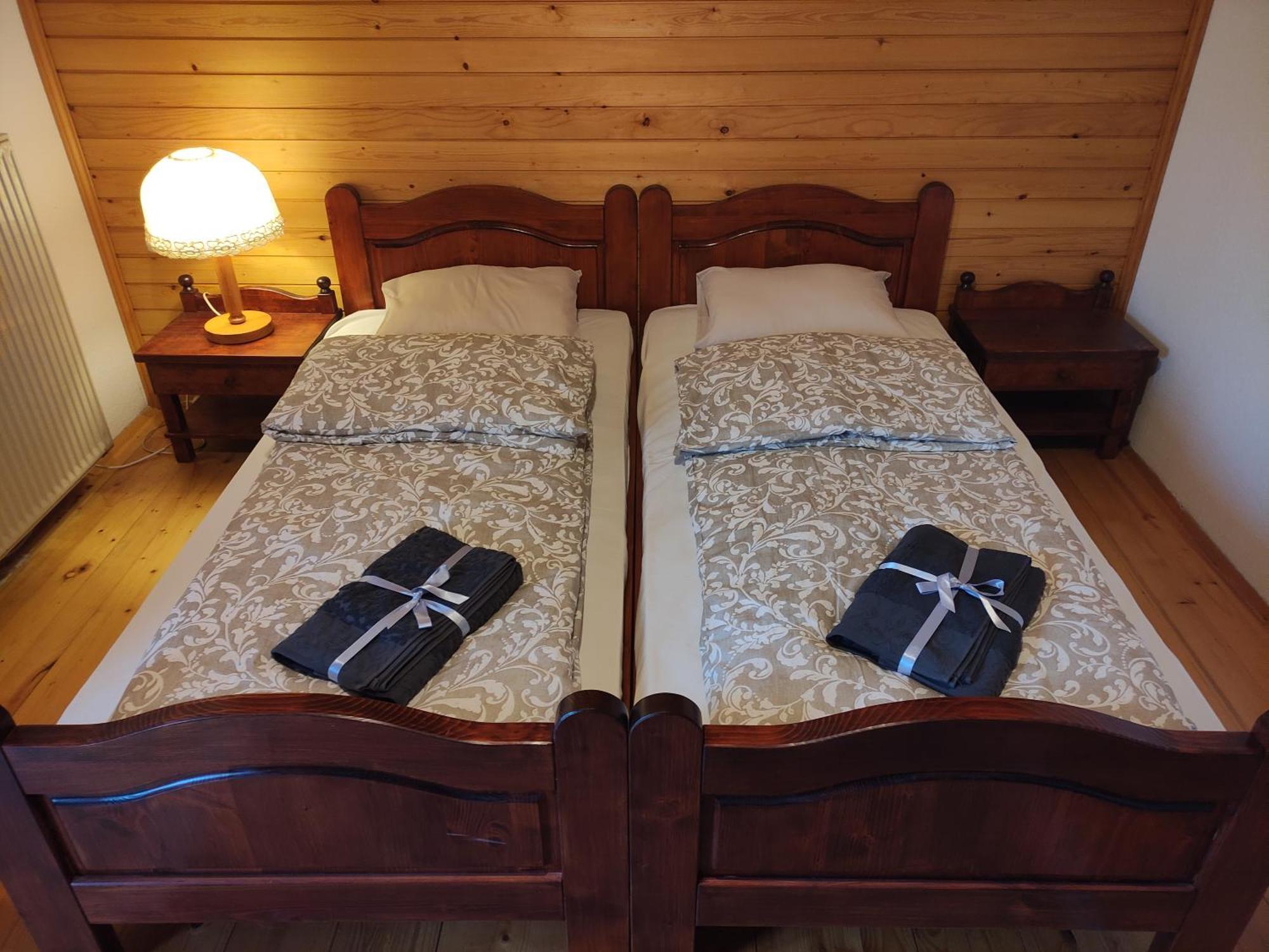 Alp House Otel Bohinjska Bela Oda fotoğraf